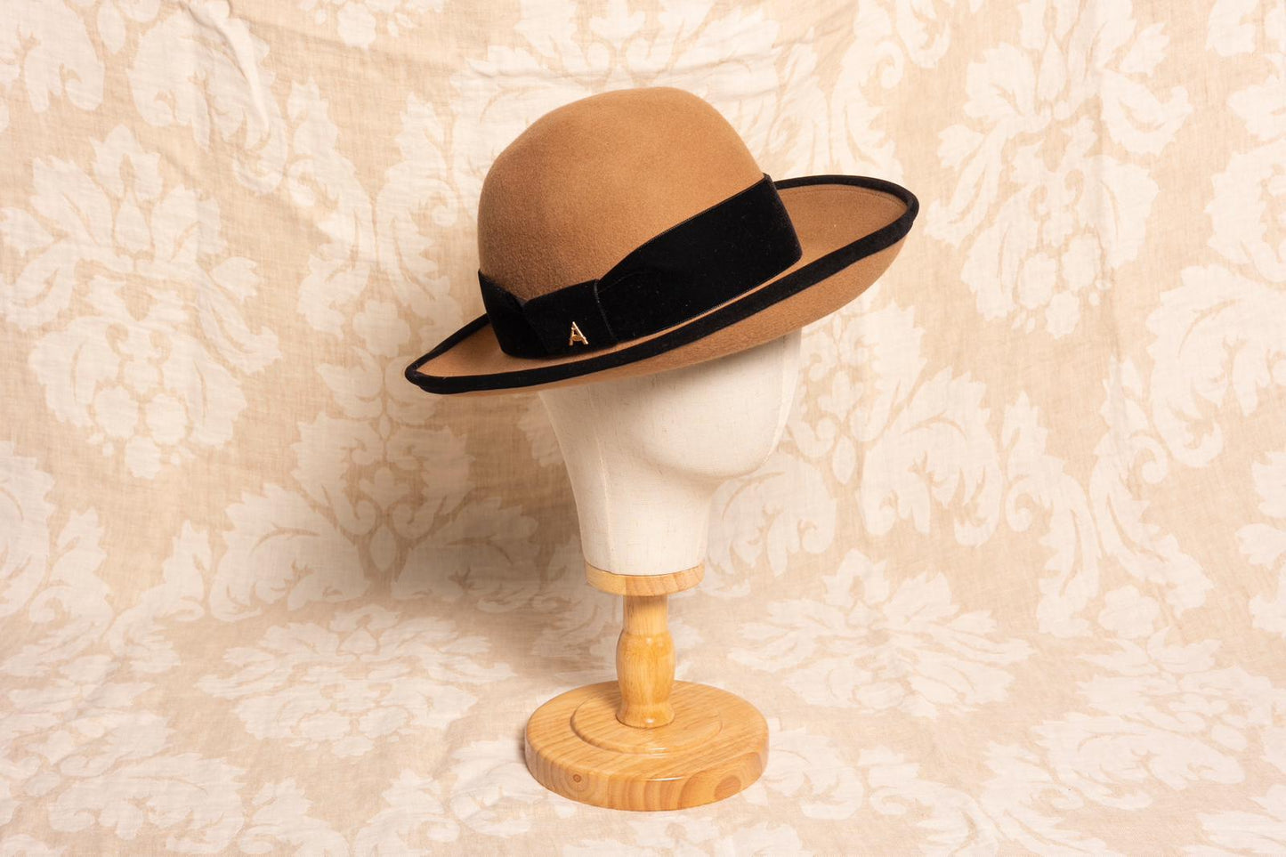 SOMBRERO DIANE KEATON CAMEL Y NEGRO