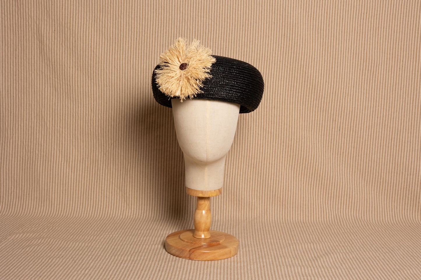Casquete NEGRO POMPÓN