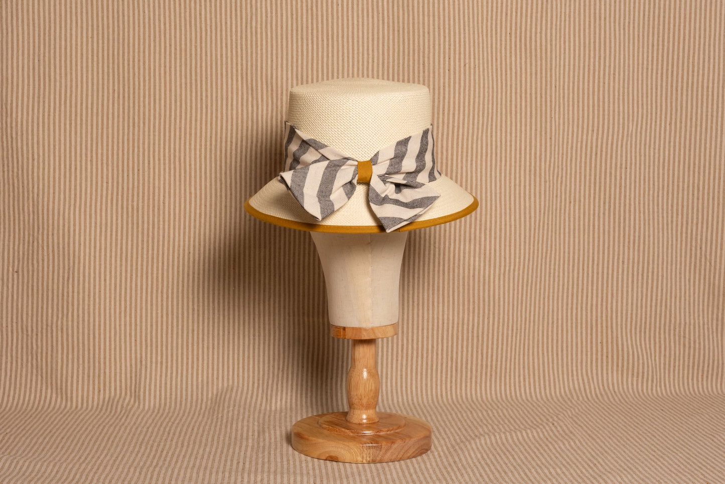 BUCKET CRUDO RAYAS GRIS/MOSTAZA NEW