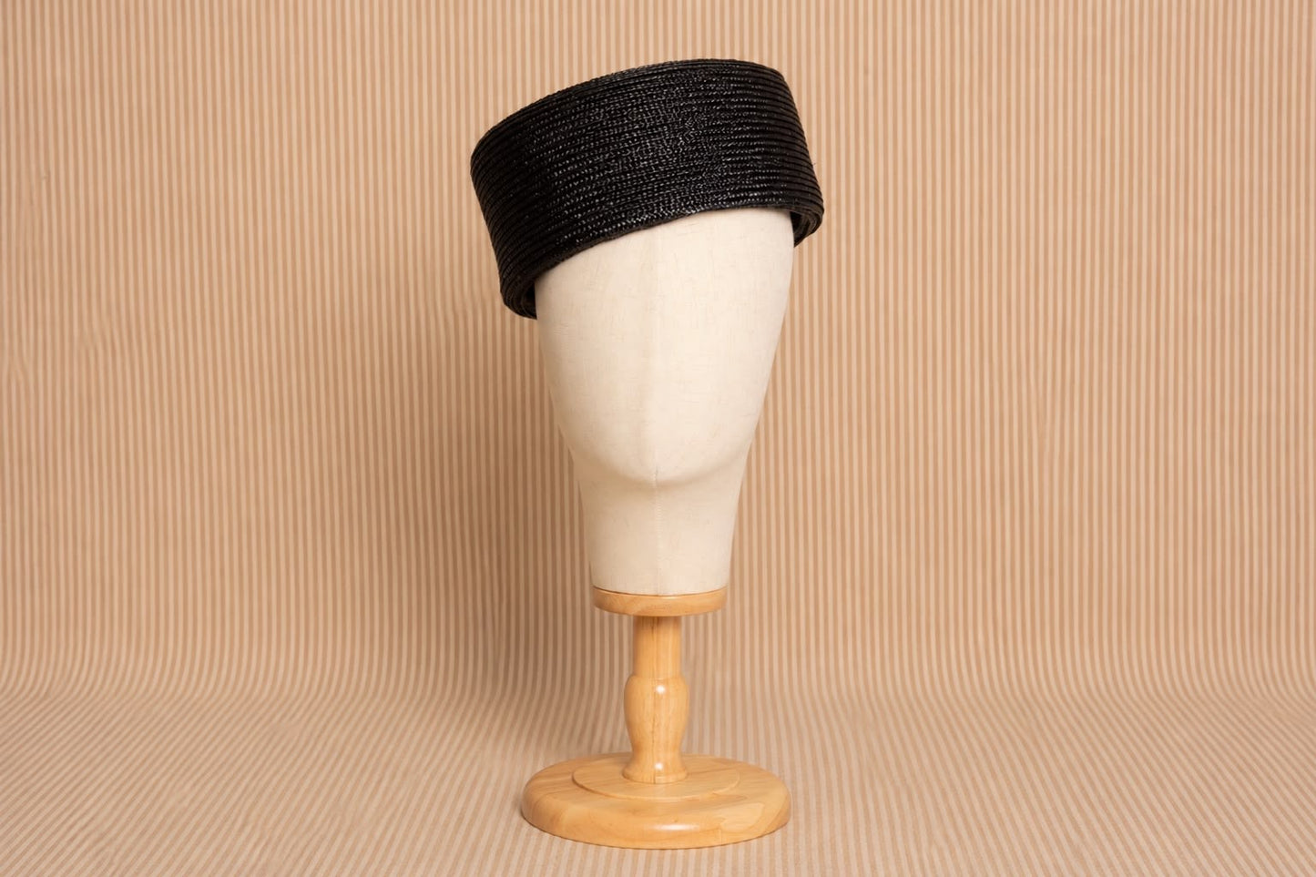 CASQUETE PILLBOX NEGRO