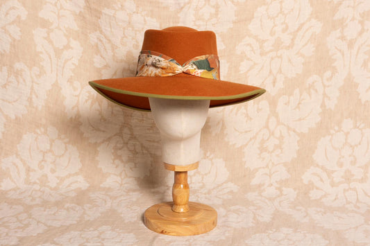 SOMBRERO OVALADO TERRACOTA FLORES