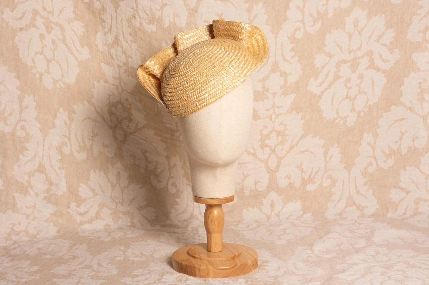 CASQUETE TOCADO PAJA