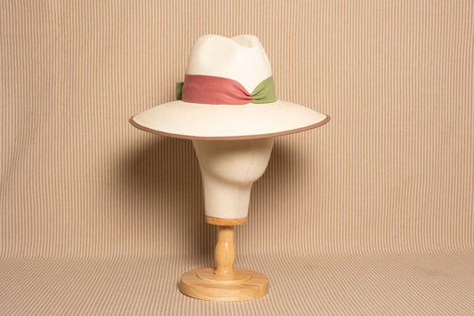Fedora ala ancha tricolor rosa verde topo