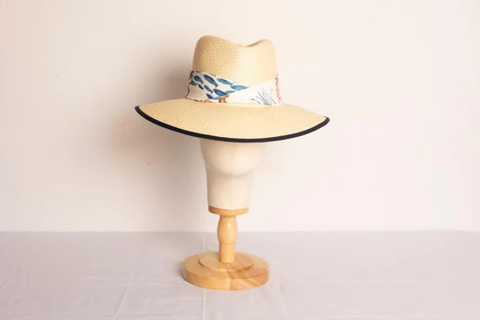 Sombrero de verano Ala 9 con Peces de Yute