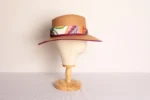 Sombrero de verano ala 9 color camel flores