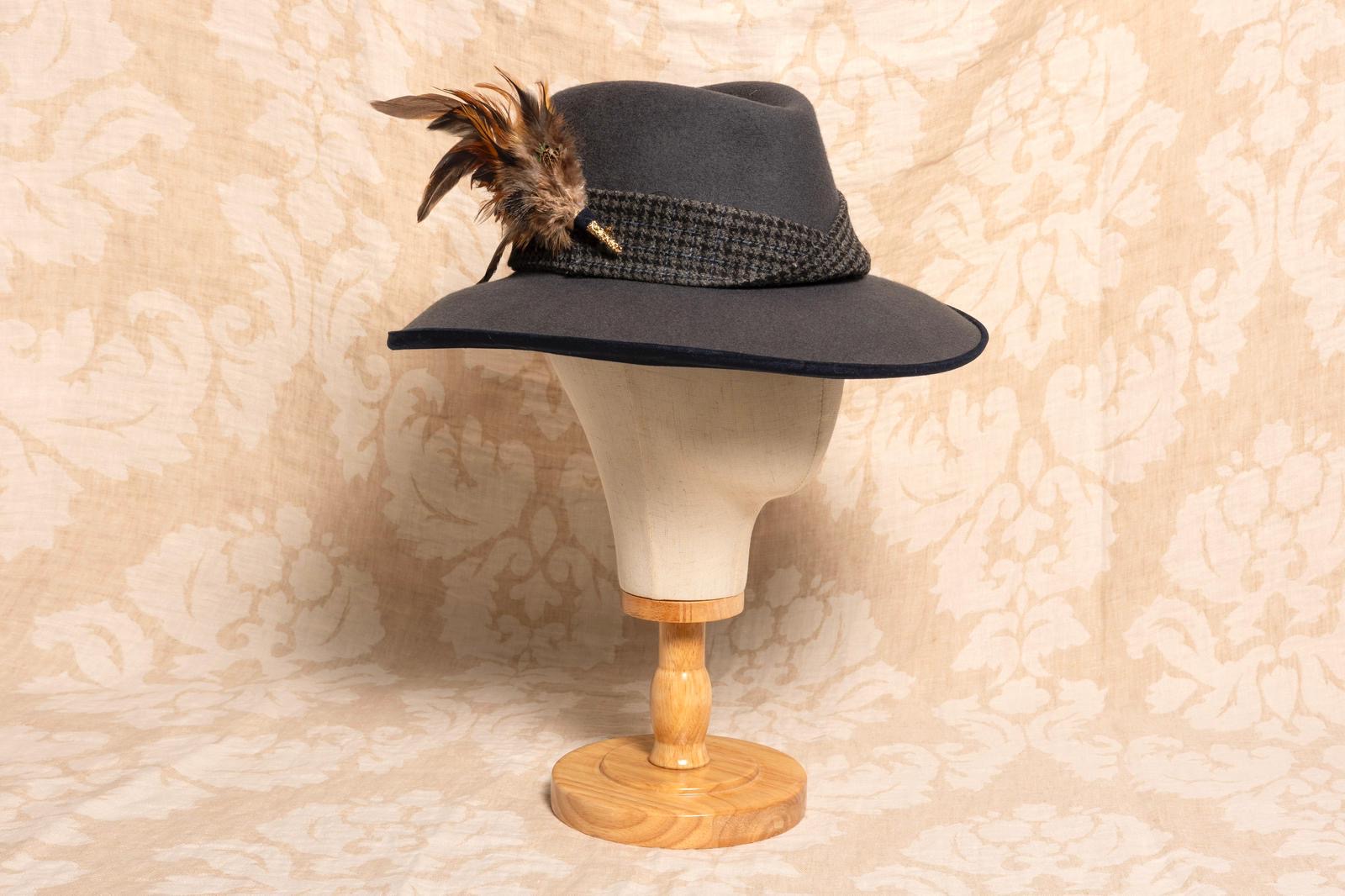 5b43a80d-9d9e-47d8-a574-5be784513e33