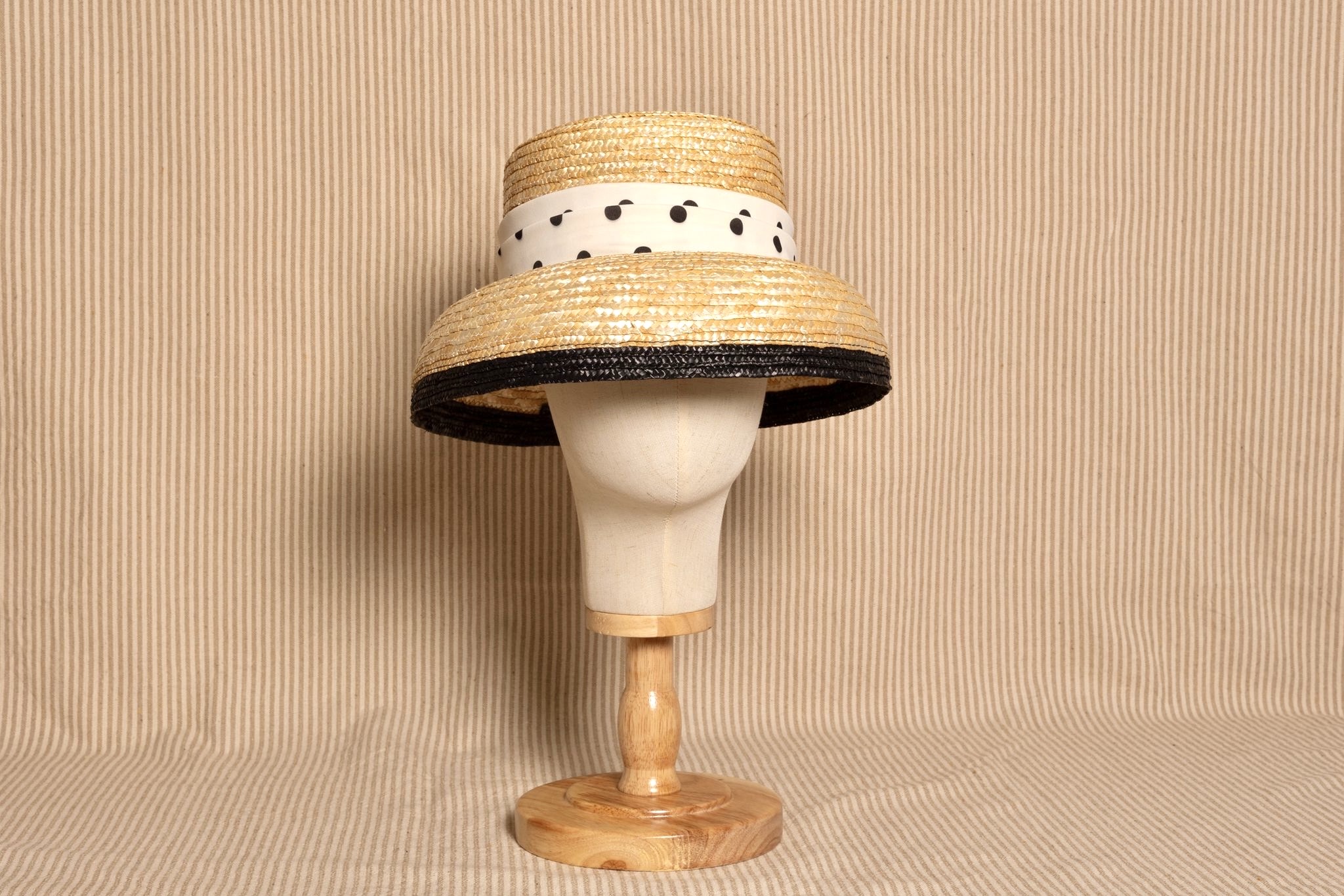 74c9db53-62b6-4f7b-8d00-6506360d1878